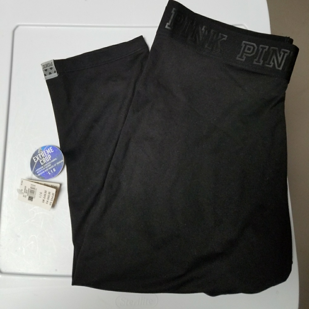 48 HRS ONLY VS PINK Ultimate Extreme Crop Leggings